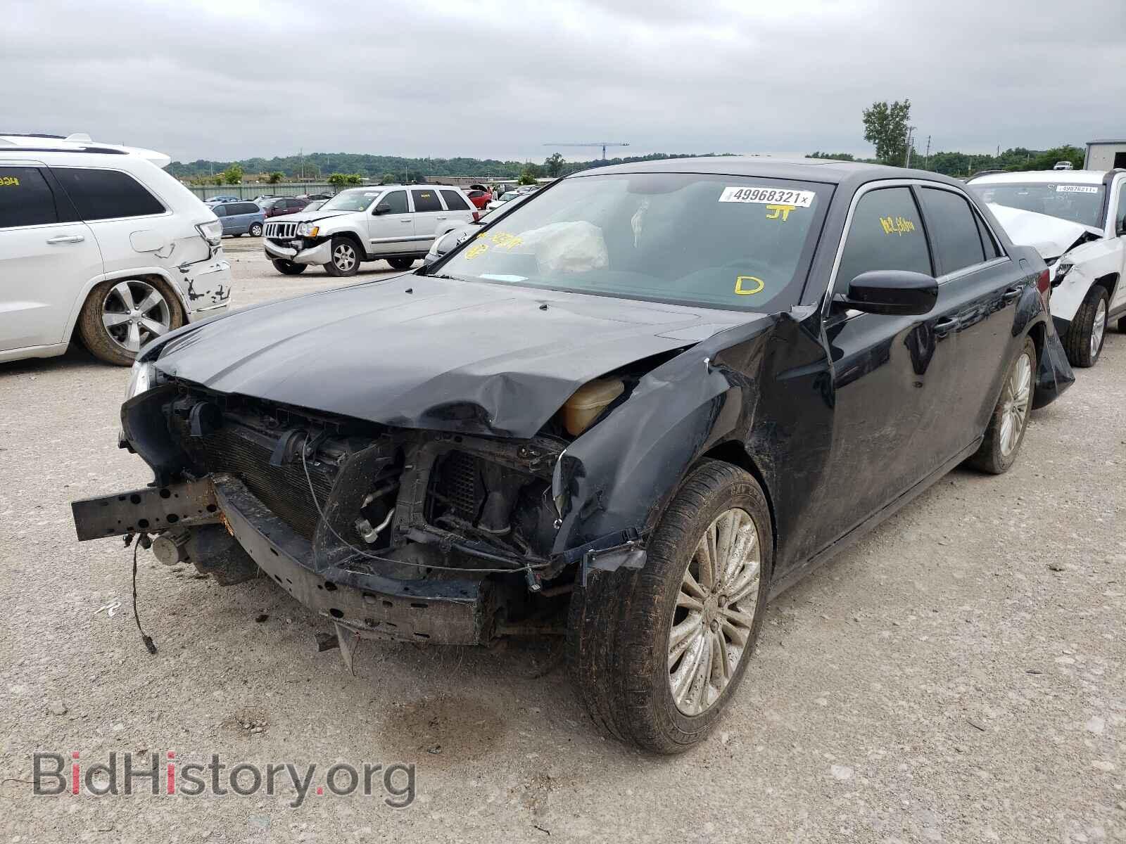 2014 CHRYSLER 300 - VIN: 2C3CCARG7EH323219 - Photo 2