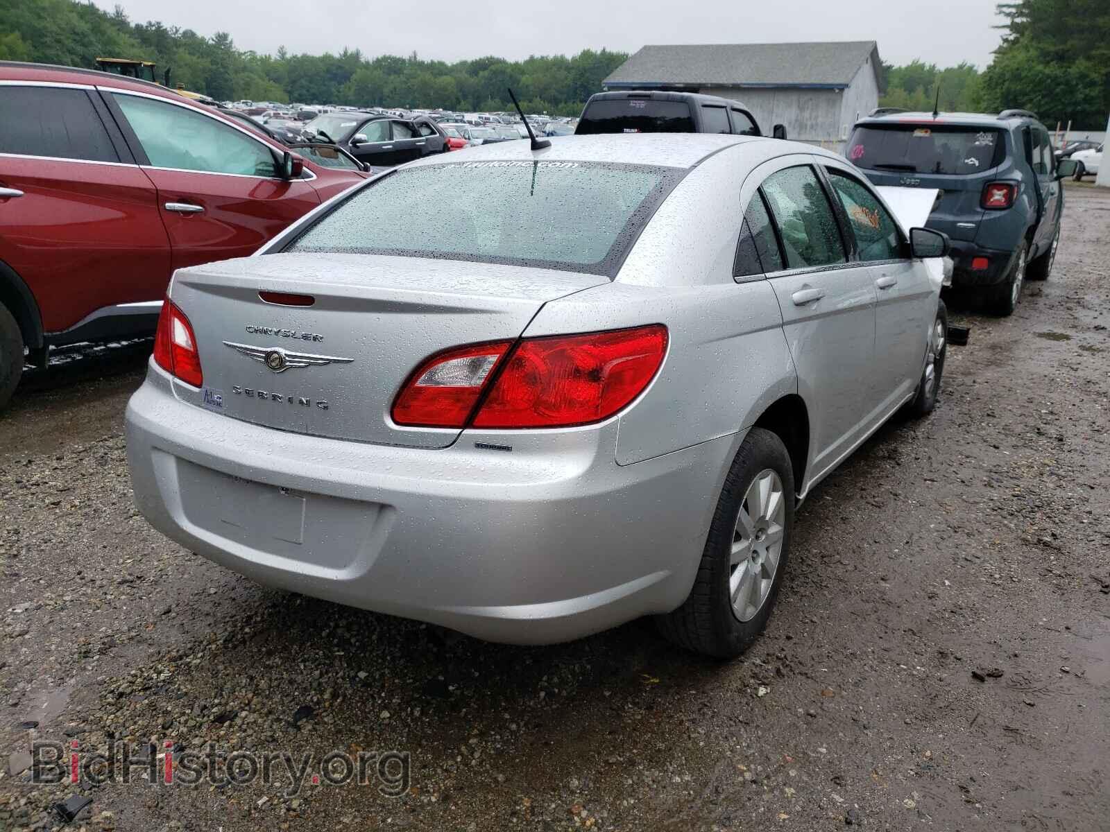 2010 CHRYSLER SEBRING - VIN: 1C3CC4FB2AN123506 - Фото 4