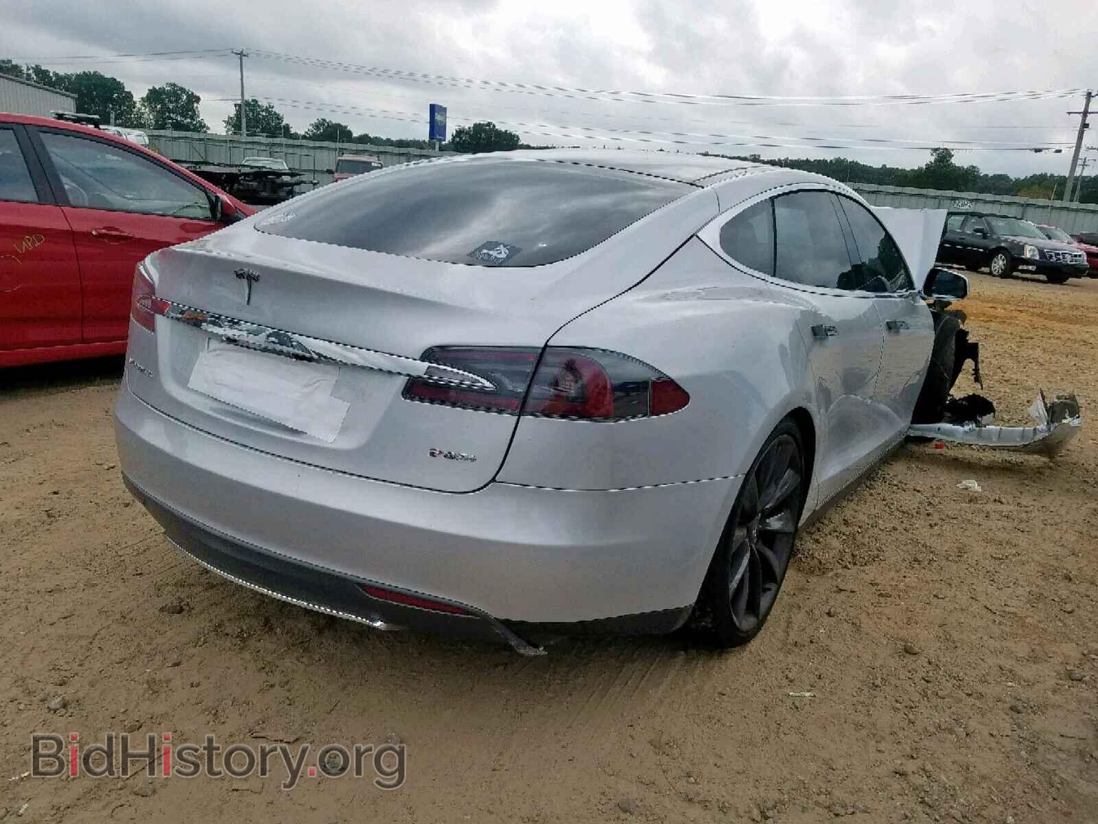 2013 TESLA MODEL S - VIN: 5YJSA1DP5DFP16340 - Фото 4
