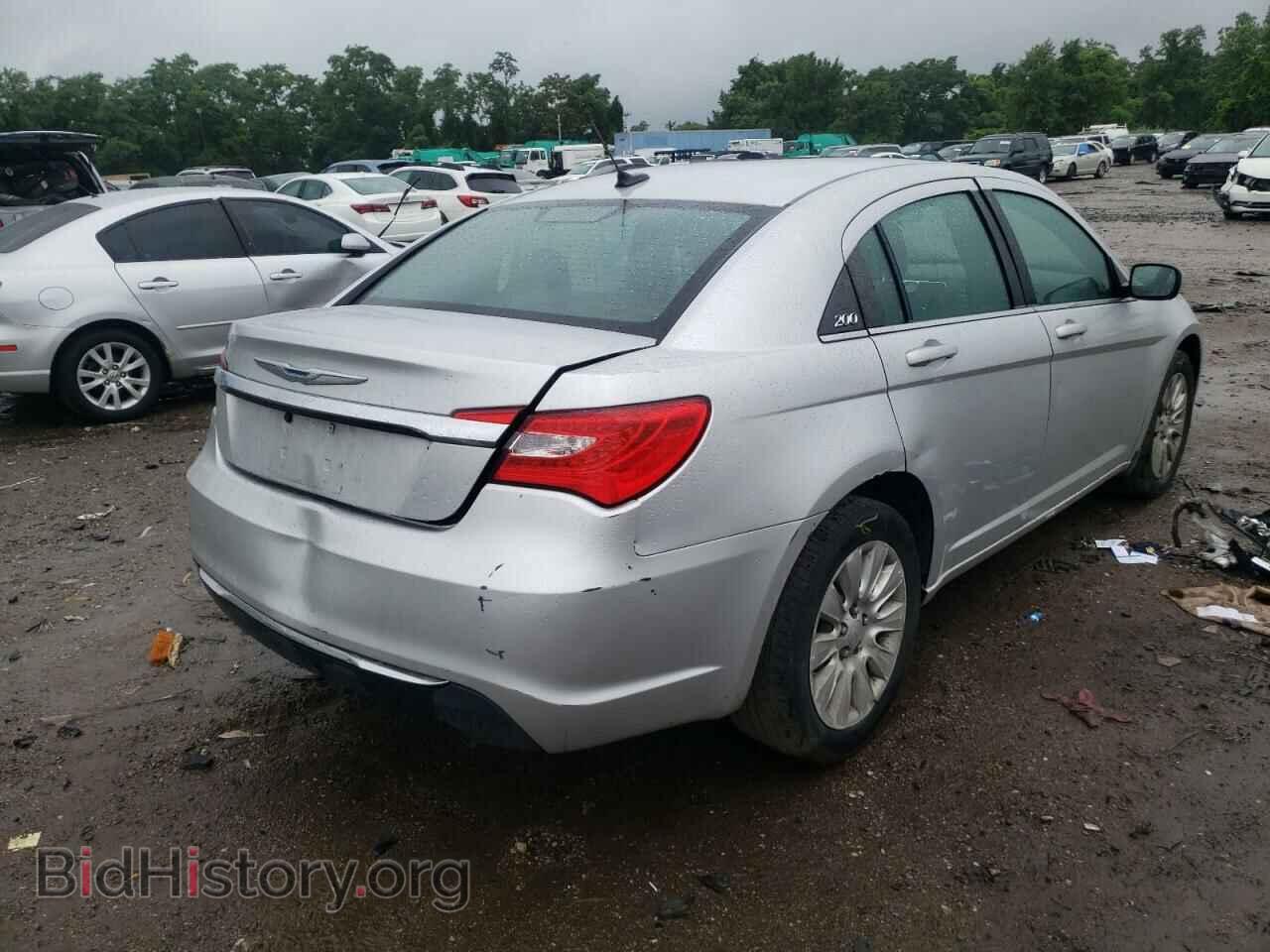 2012 CHRYSLER 200 - VIN: 1C3CCBAB0CN135085 - Фото 4