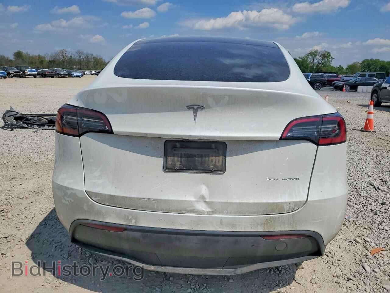 2024 TESLA MODEL Y - VIN: 7SAYGDEE0RF036055 - Фото 6