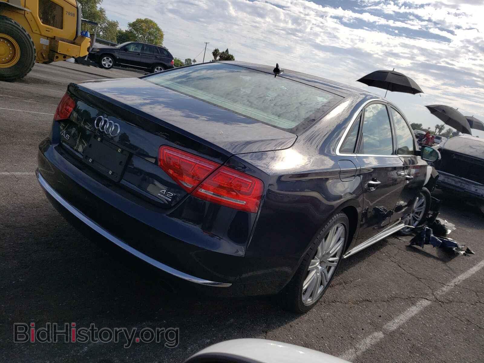 2011 AUDI A8 - VIN: WAUAVAFD2BN015690 - Фото 4
