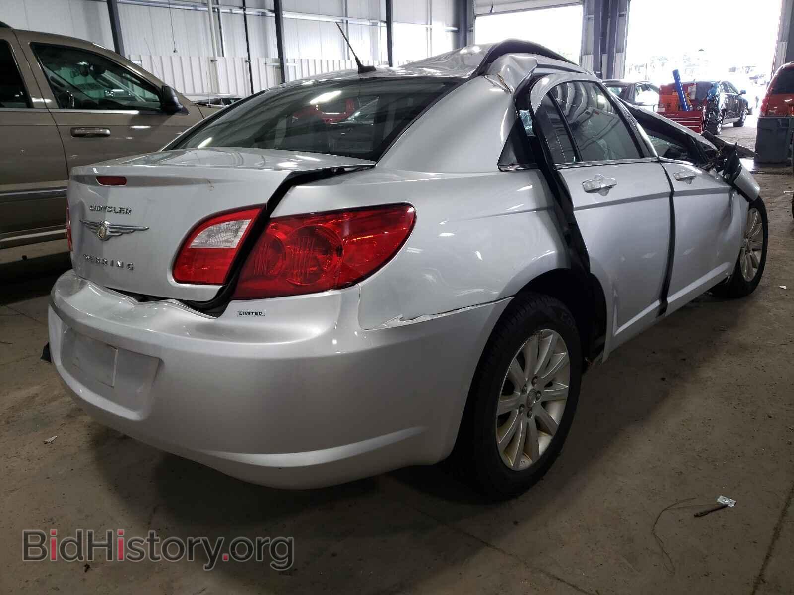 2010 CHRYSLER SEBRING - VIN: 1C3CC5FB9AN152779 - Фото 4