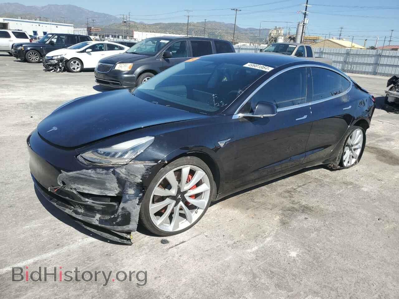 Фотография 5YJ3E1EB2JF082637 - TESLA MODEL 3 2018