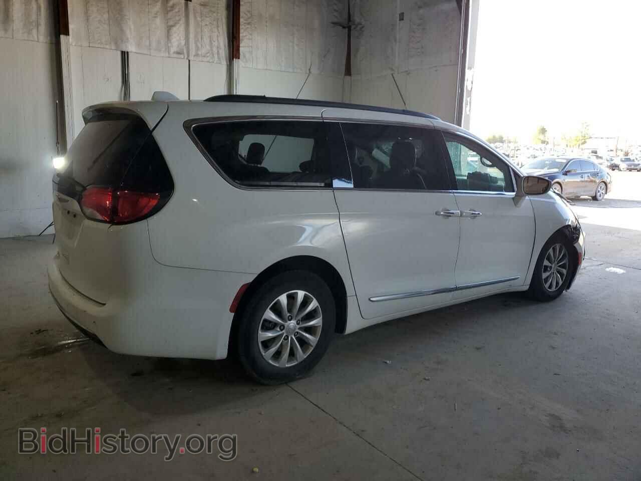 2017 CHRYSLER PACIFICA - VIN: 2C4RC1BG9HR535330 - Фото 3