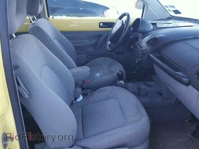 2000 VOLKSWAGEN BEETLE - VIN: 3VWCA21C6YM470540 - Фото 5