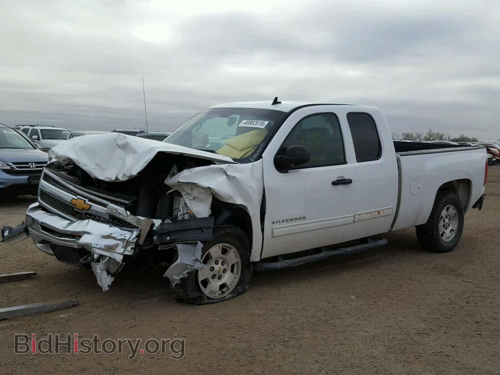 2013 CHEVROLET SILVERADO - VIN: 1GCRKSE72DZ358480 - Фото 2