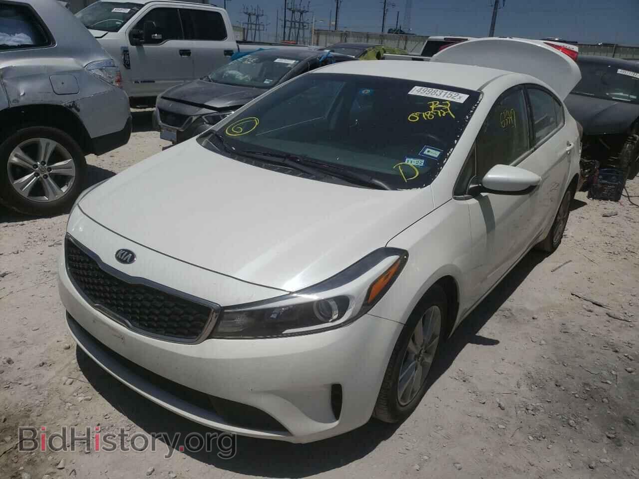 2017 KIA FORTE - VIN: 3KPFL4A77HE078721 - Photo 2