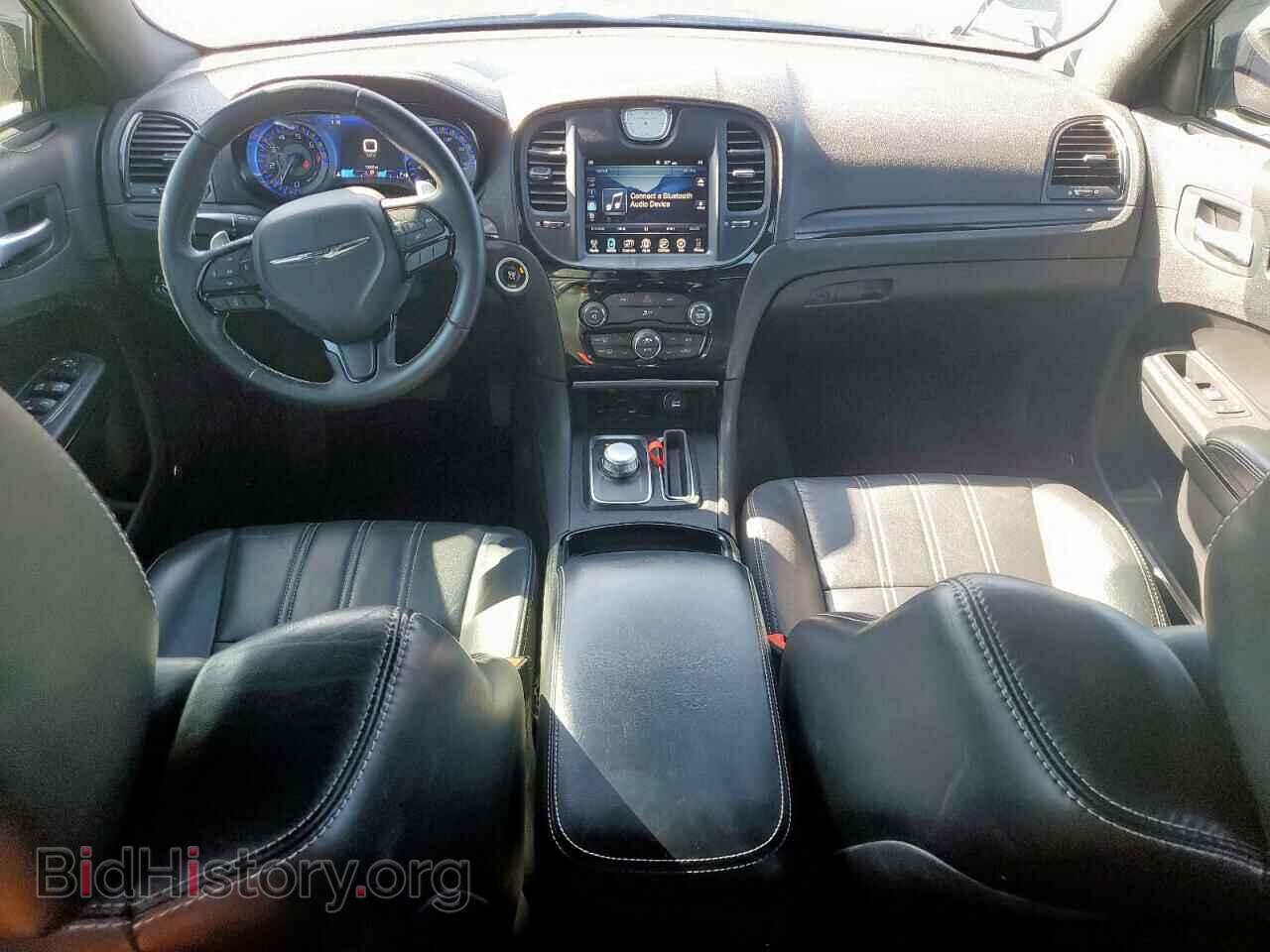 2016 CHRYSLER 300 - VIN: 2C3CCAGG1GH296511 - Фото 8