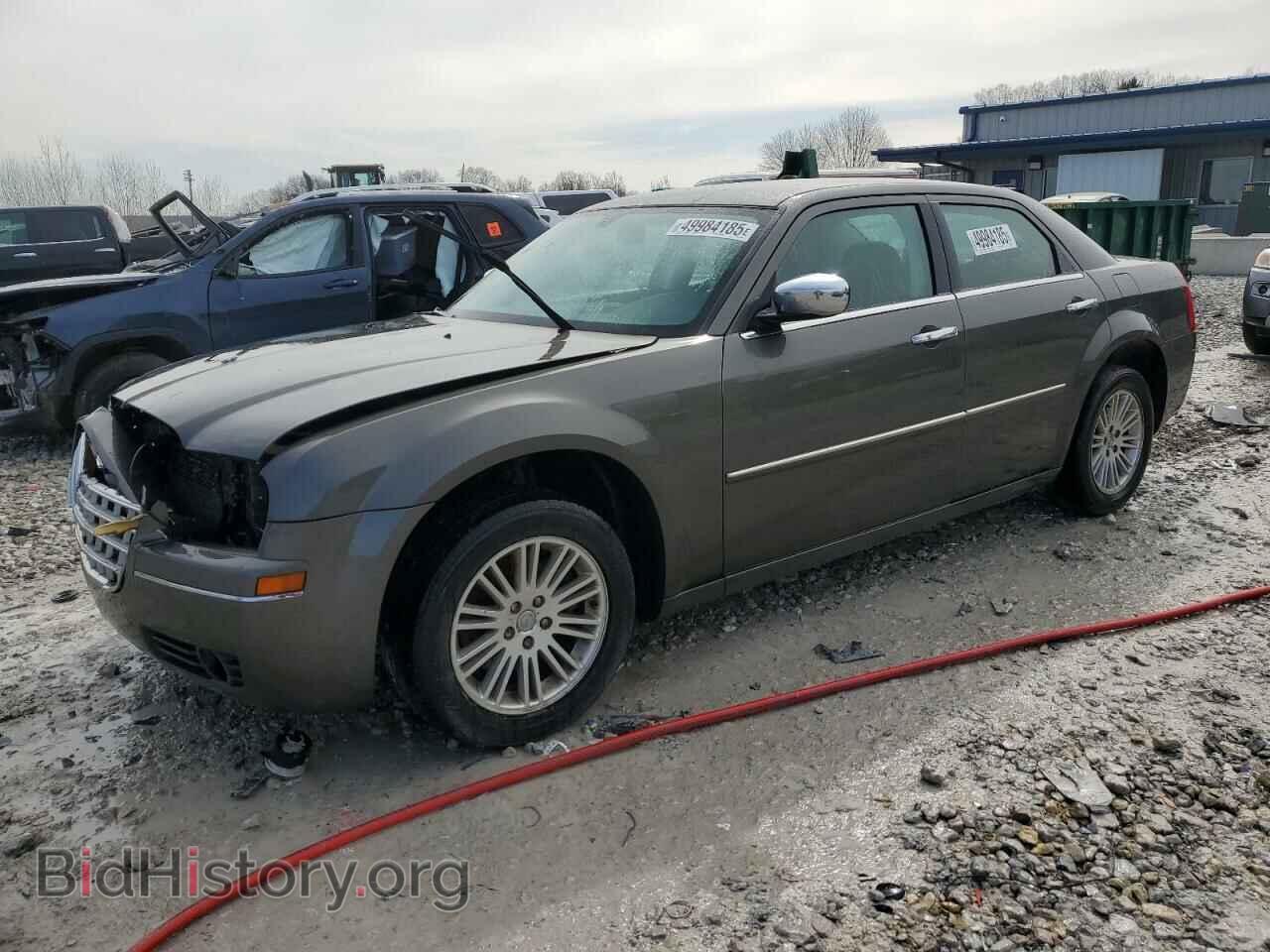 Photo 2C3CA5CV5AH193519 - CHRYSLER 300 2010