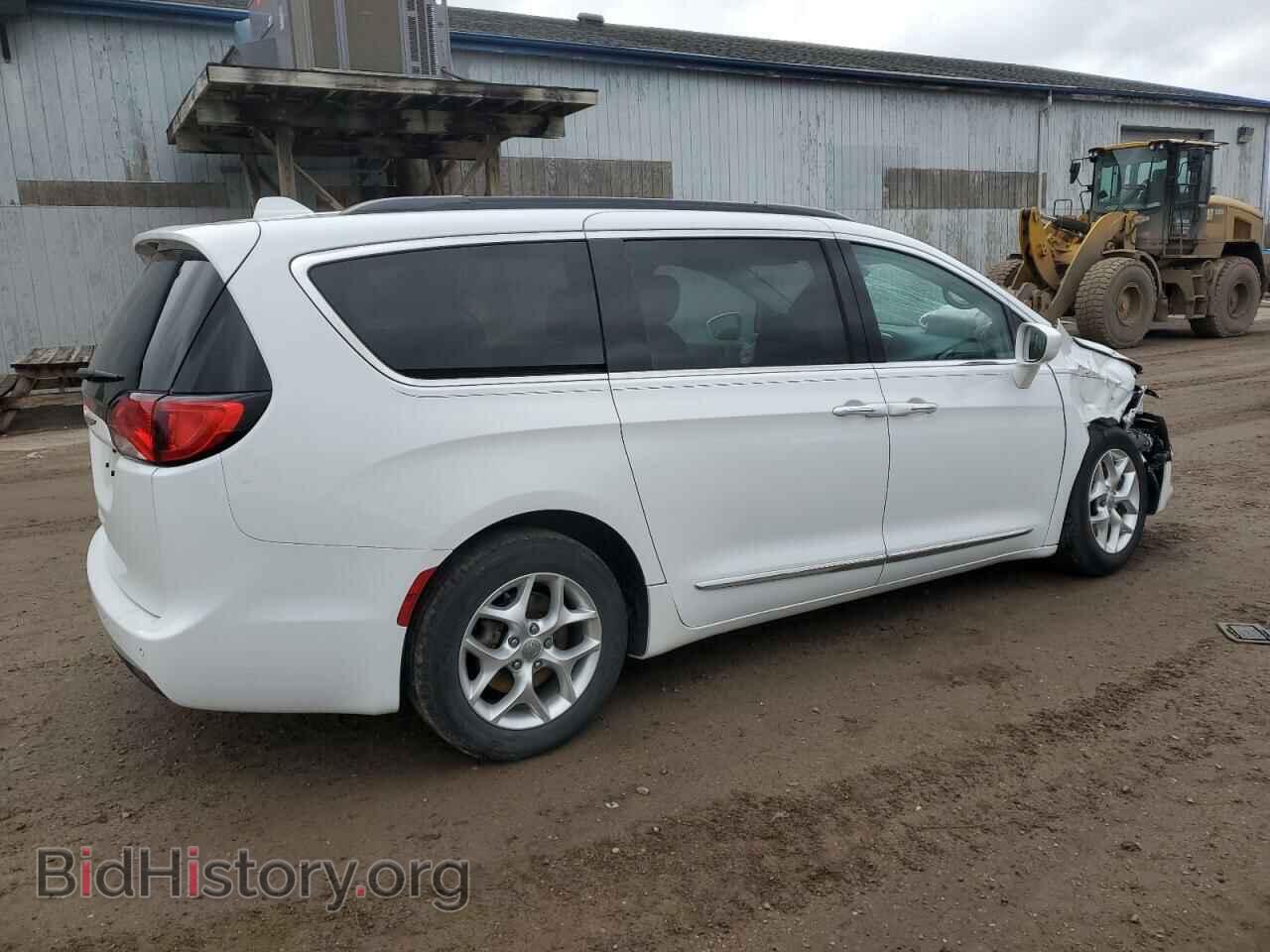 2017 CHRYSLER PACIFICA - VIN: 2C4RC1BG0HR541629 - Фото 3