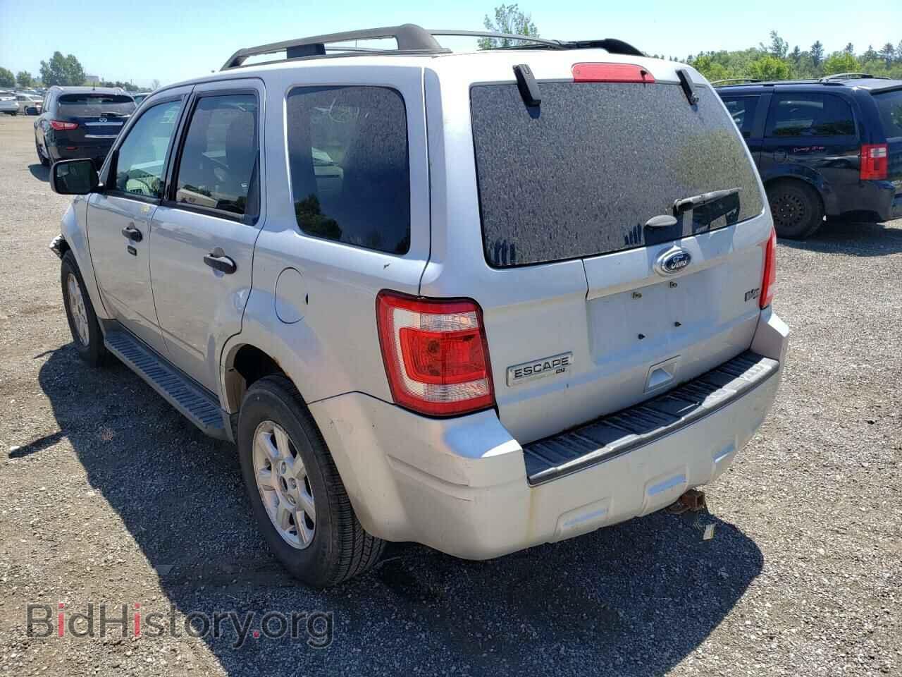 2011 FORD ESCAPE - VIN: 1FMCU0D72BKC55714 - Фото 3