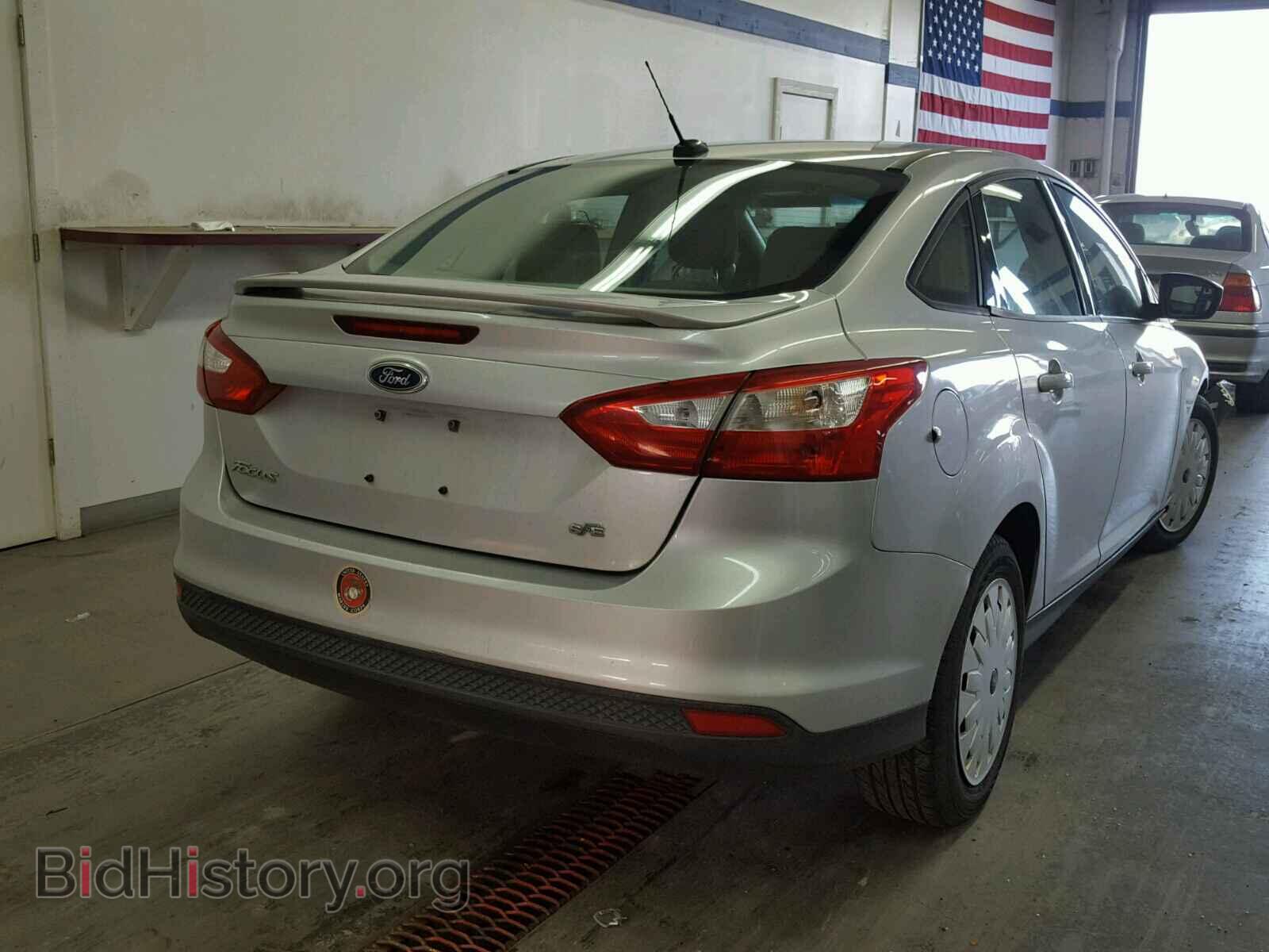 2012 FORD FOCUS - VIN: 1FAHP3F23CL257512 - Photo 4