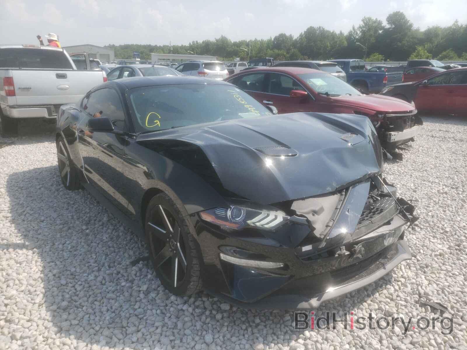 Photo 1FA6P8TH7J5106798 - FORD MUSTANG 2018