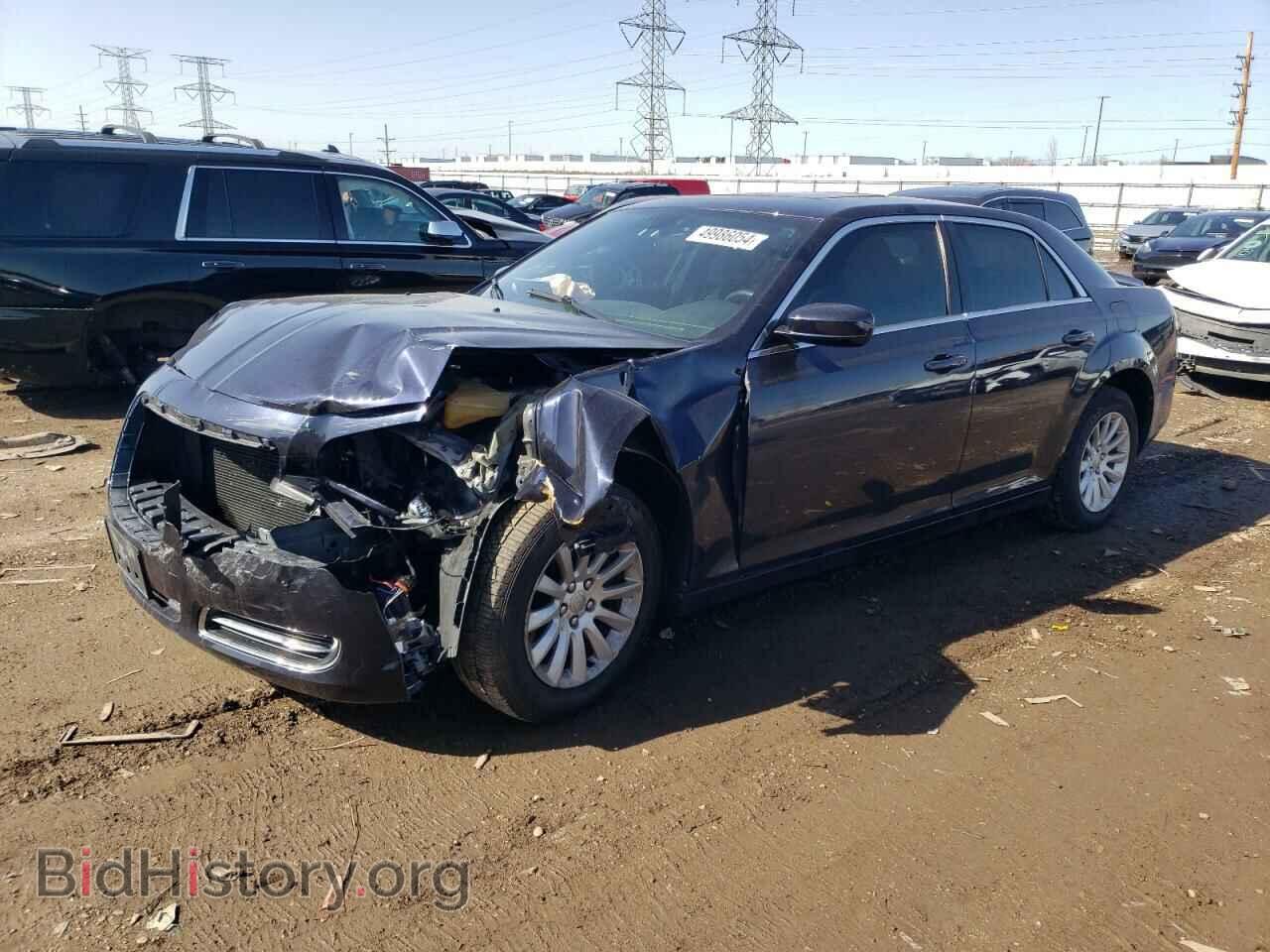 Фотография 2C3CCAAGXCH201608 - CHRYSLER 300 2012