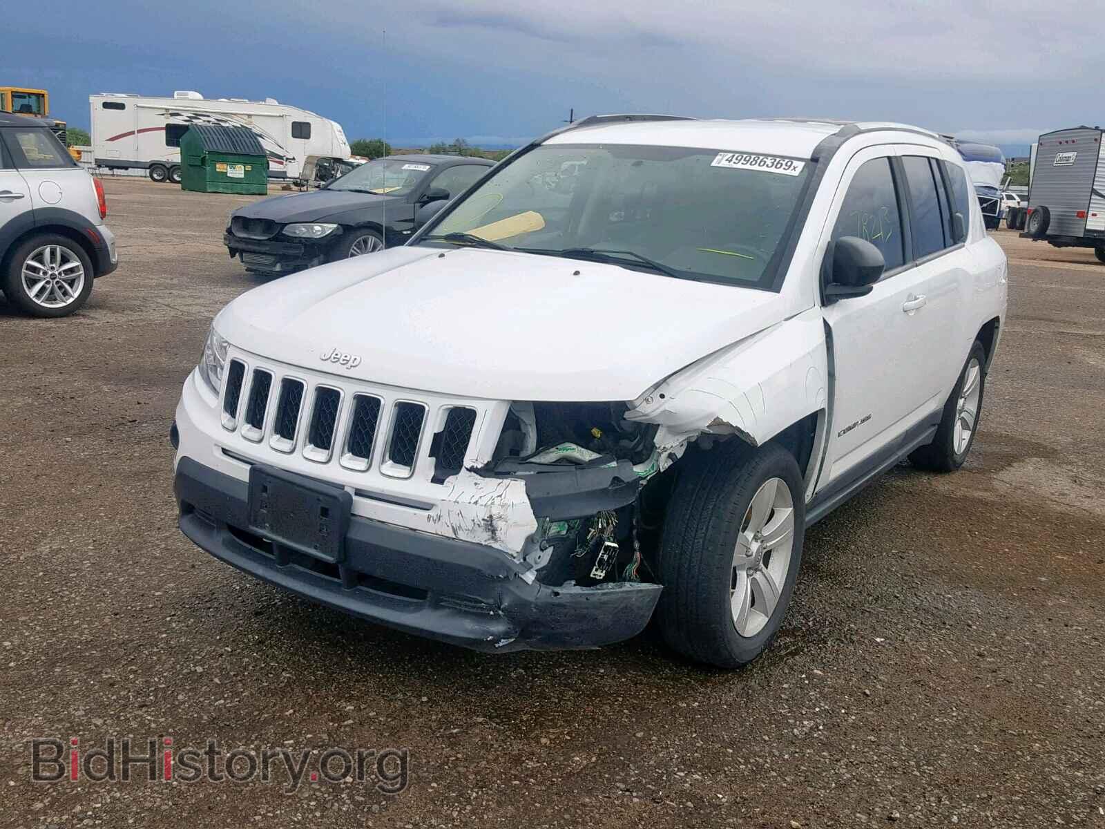 2011 JEEP COMPASS SP - VIN: 1J4NT1FB6BD170414 - Фото 2