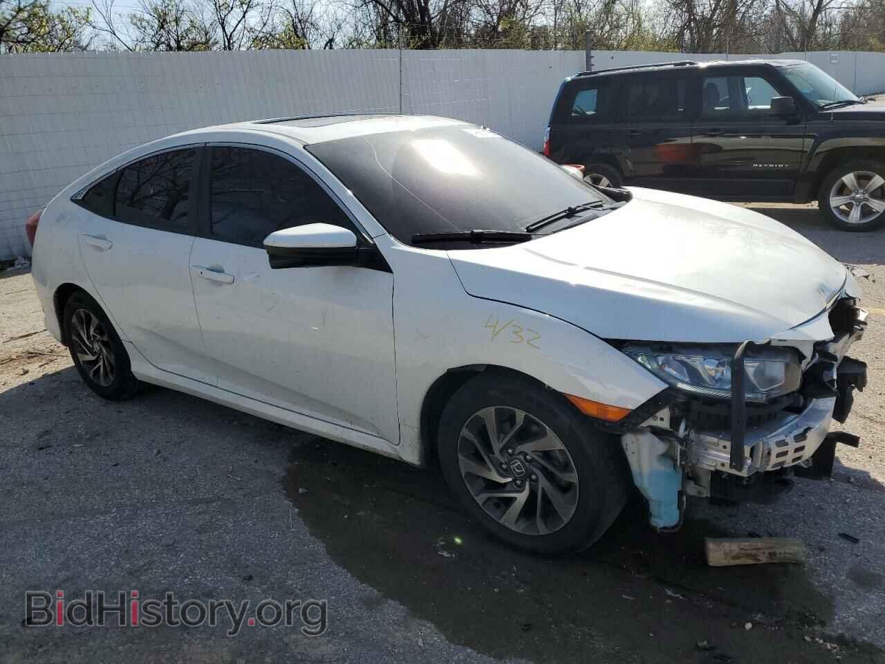 2018 HONDA CIVIC - VIN: 2HGFC2F79JH518088 - Фото 4