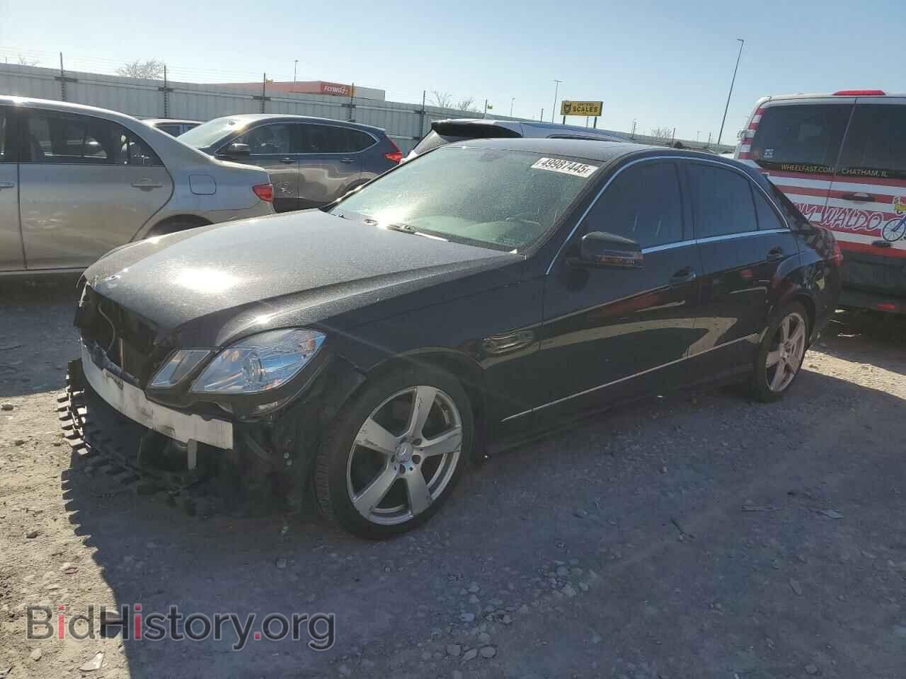 Photo WDDHF8HB9BA418744 - MERCEDES-BENZ E-CLASS 2011