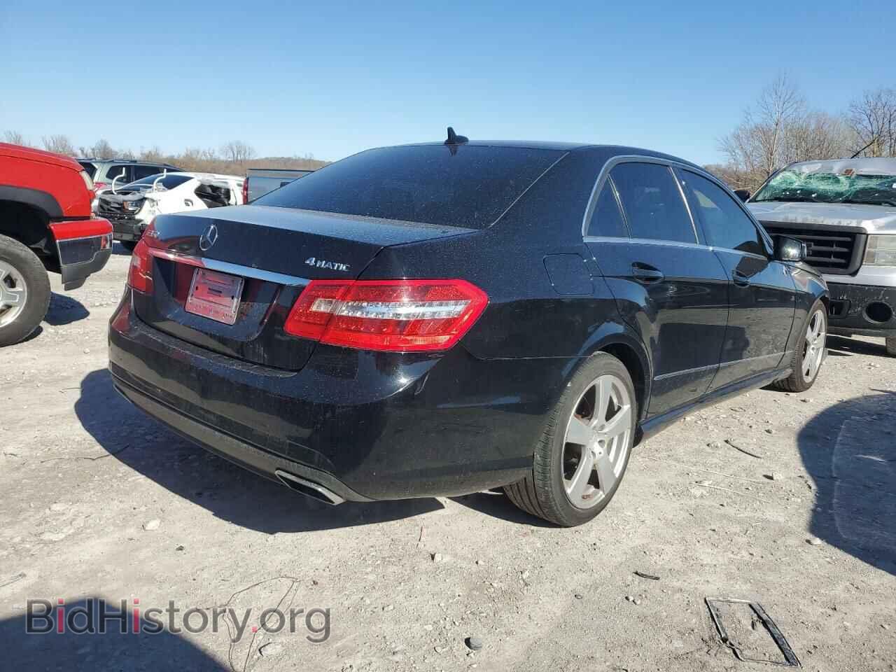 2011 MERCEDES-BENZ E-CLASS - VIN: WDDHF8HB9BA418744 - Фото 3