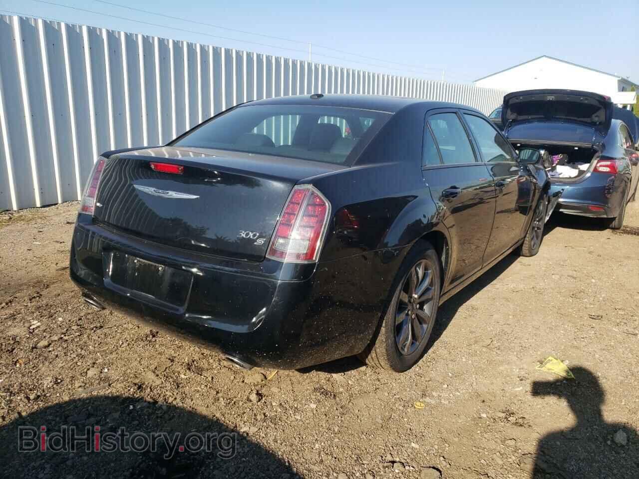 2014 CHRYSLER 300 - VIN: 2C3CCAGG7EH239002 - Photo 4
