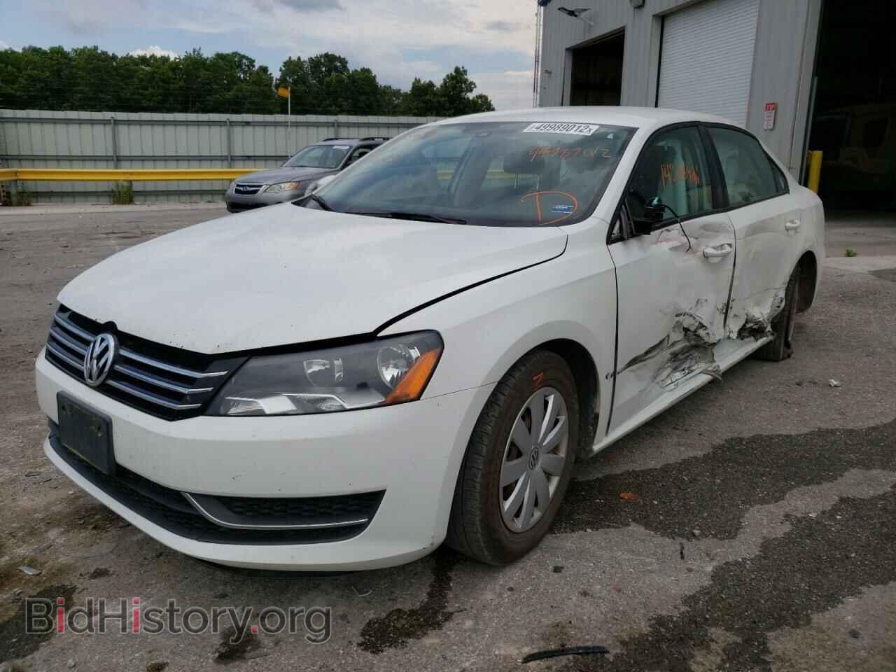 2013 VOLKSWAGEN PASSAT - VIN: 1VWAP7A32DC051552 - Фото 2