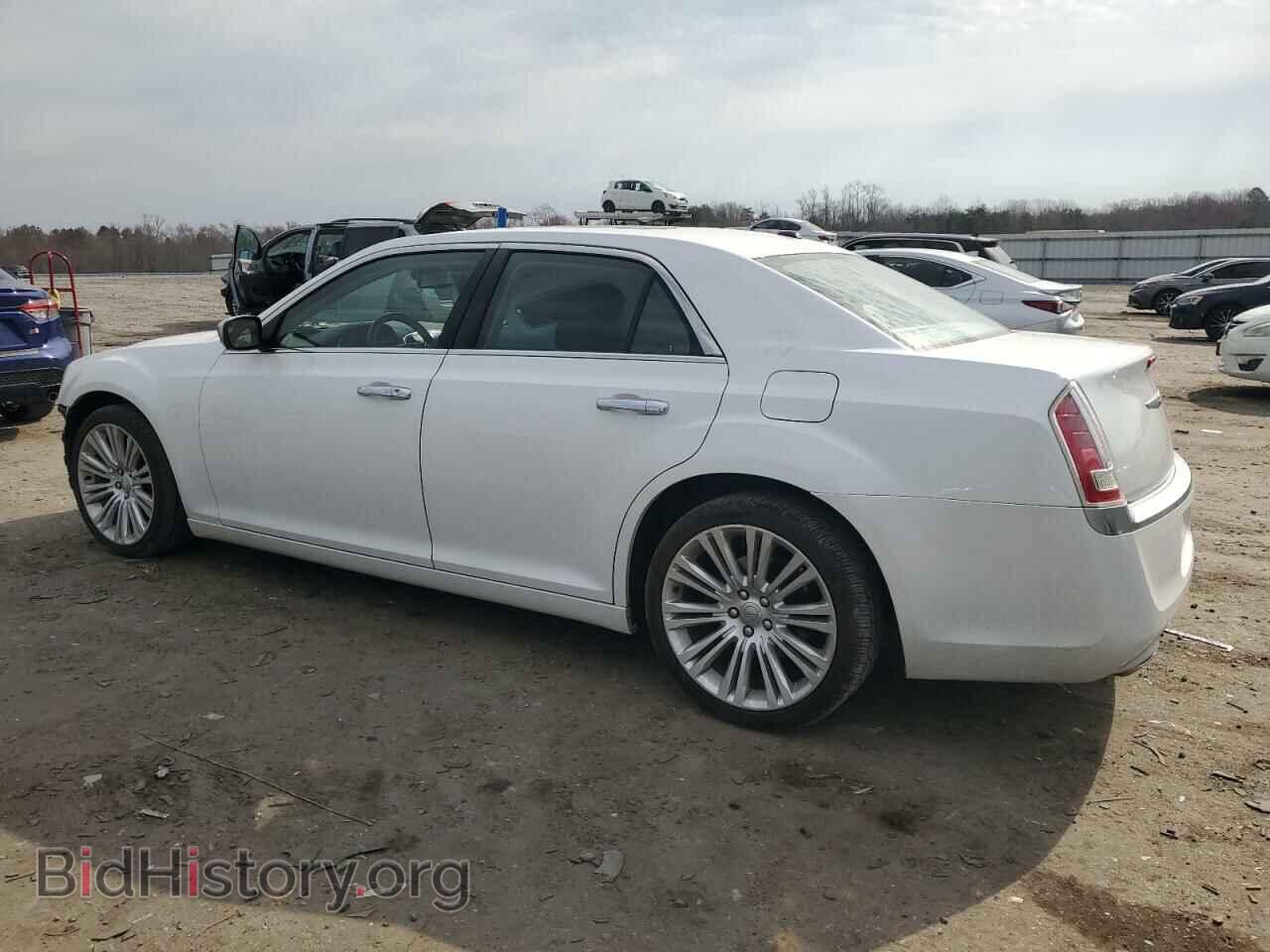 2012 CHRYSLER 300 - VIN: 2C3CCAPT7CH238099 - Photo 2