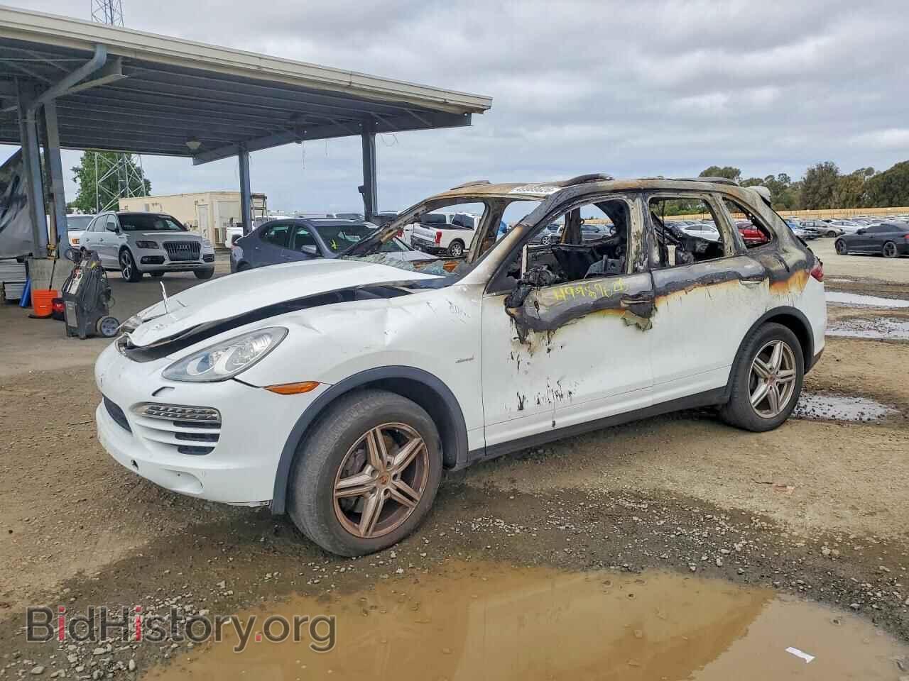 Photo WP1AF2A20DLA36045 - PORSCHE CAYENNE 2013
