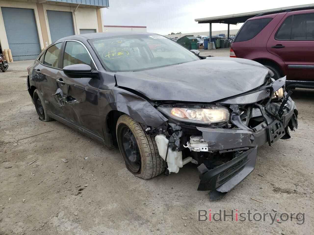 Photo 2HGFC2F58JH509011 - HONDA CIVIC 2018