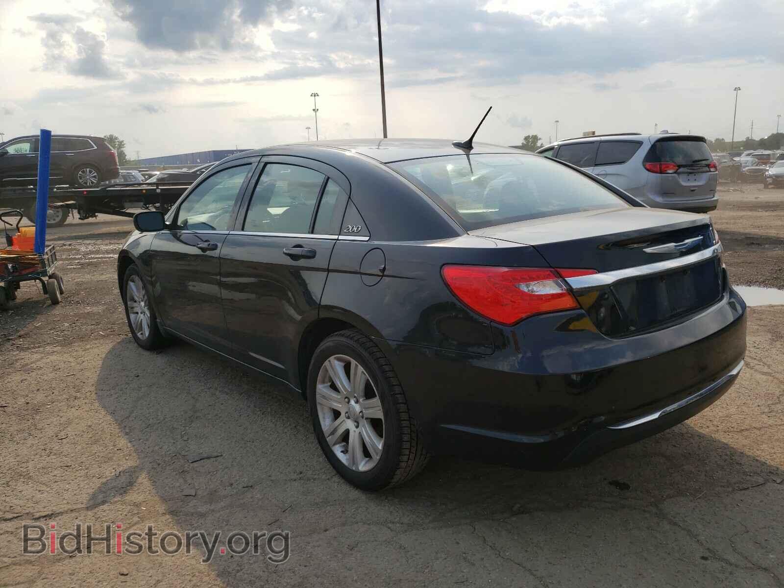2011 CHRYSLER 200 - VIN: 1C3BC1FB4BN611402 - Фото 3