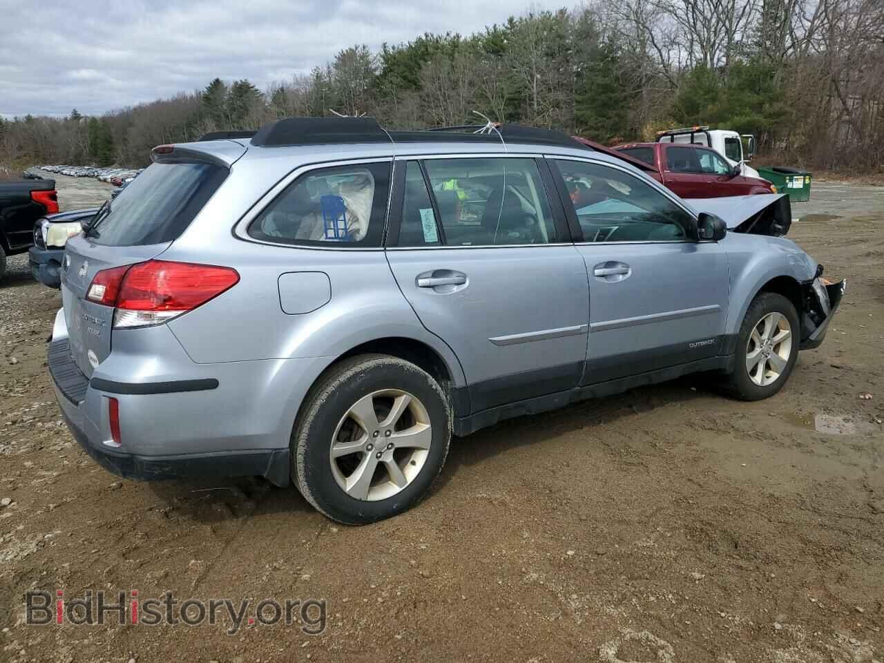 2014 SUBARU OUTBACK - VIN: 4S4BRBAC0E3317099 - Фото 3