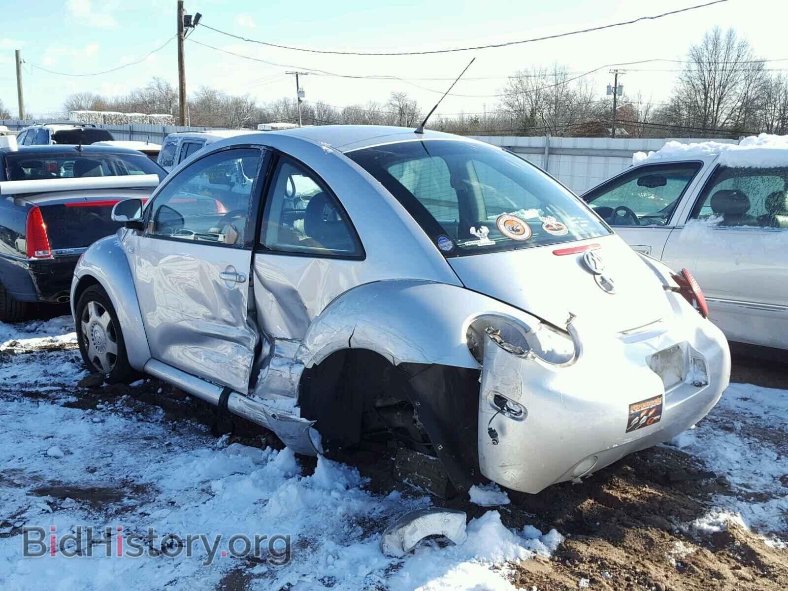 2000 VOLKSWAGEN BEETLE - VIN: 3VWCC21C6YM431182 - Фото 3