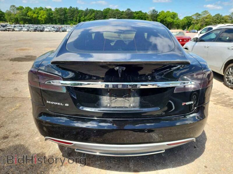 2013 Tesla MODEL S (VIN 5YJSA1DP4DFP26048) — фото 6 из 12