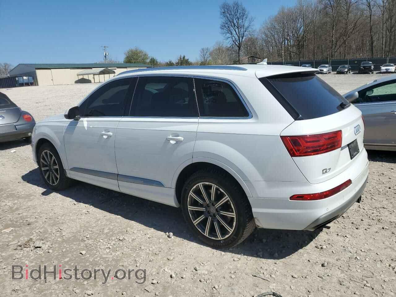 2017 AUDI Q7 - VIN: WA1VAAF75HD002676 - Фото 2