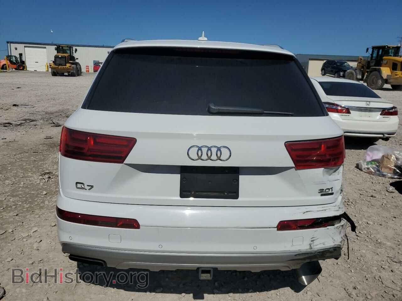 2017 AUDI Q7 - VIN: WA1VAAF75HD002676 - Фото 6