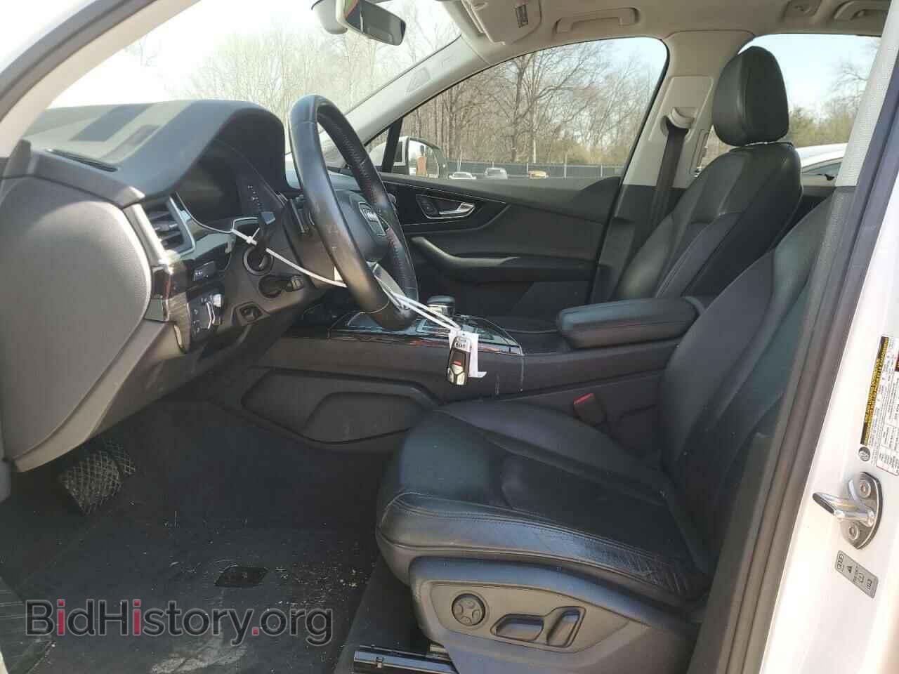 2017 AUDI Q7 - VIN: WA1VAAF75HD002676 - Фото 7