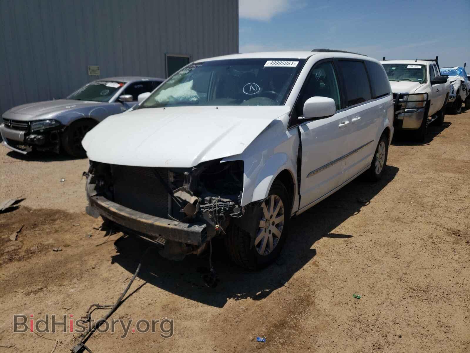 2014 CHRYSLER MINIVAN - VIN: 2C4RC1BG4ER126860 - Photo 2