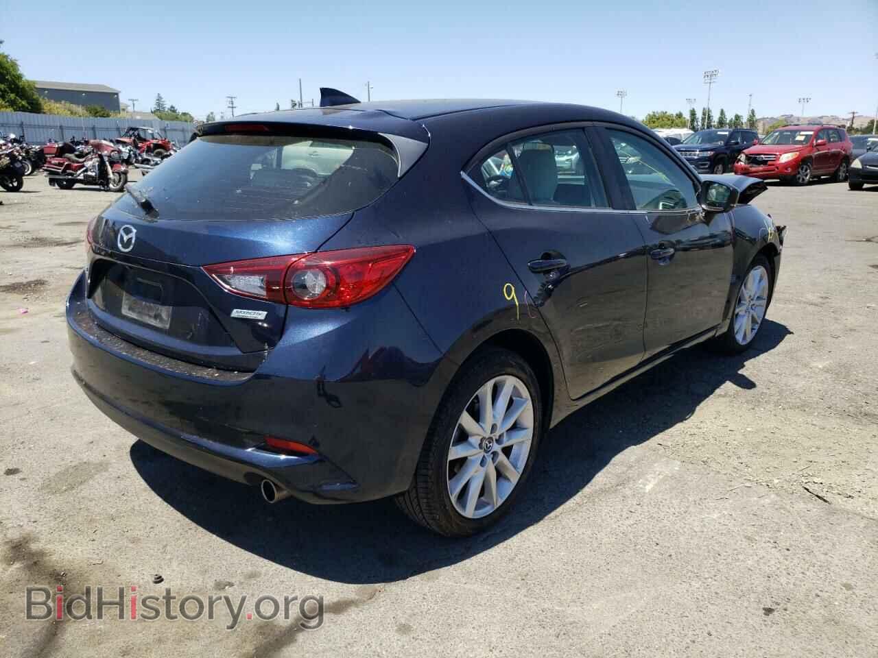 2017 MAZDA 3 - VIN: 3MZBN1M32HM133093 - Фото 4