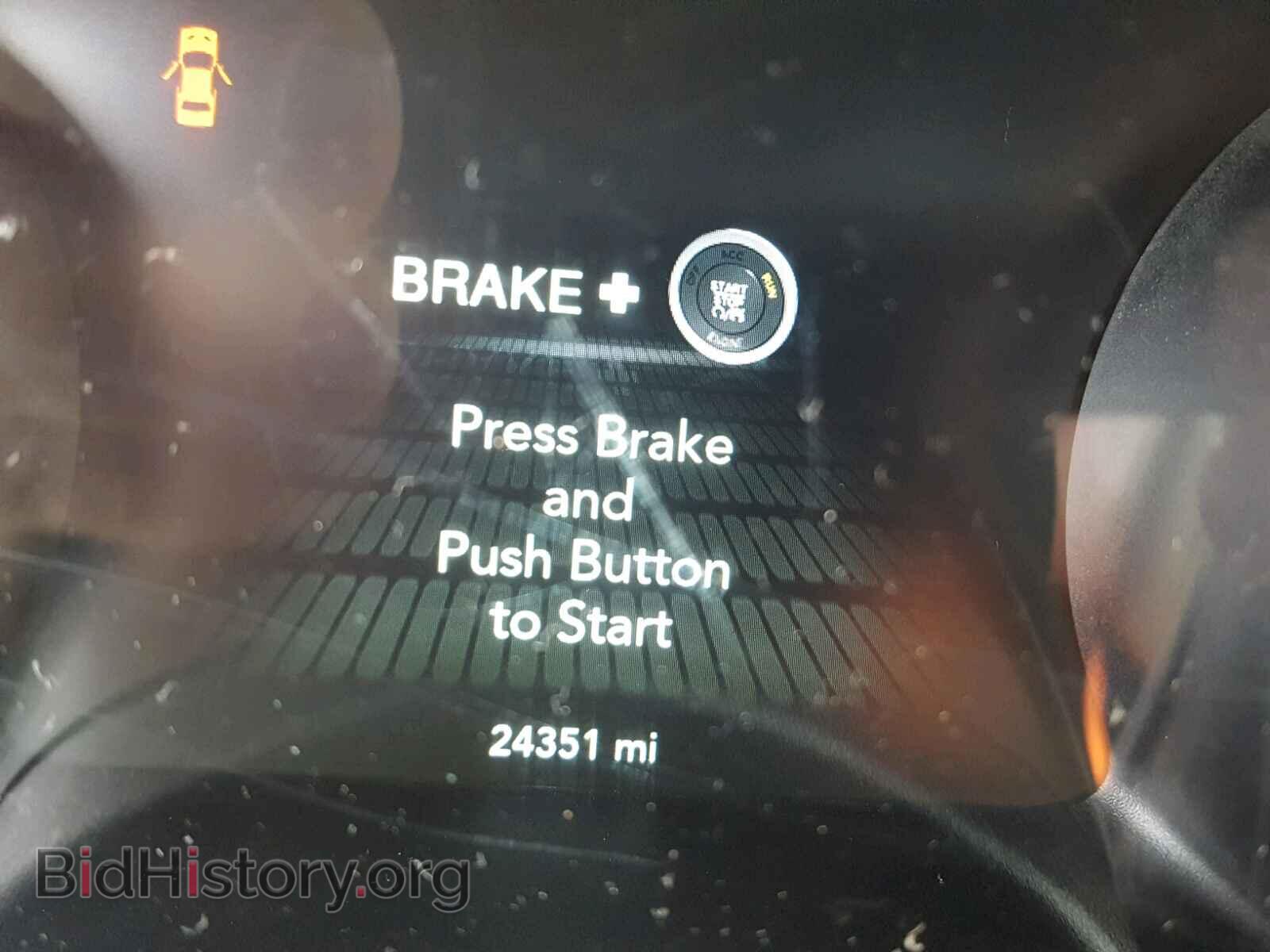 2017 DODGE CHALLENGER - VIN: 2C3CDZBT5HH594108 - Фото 8