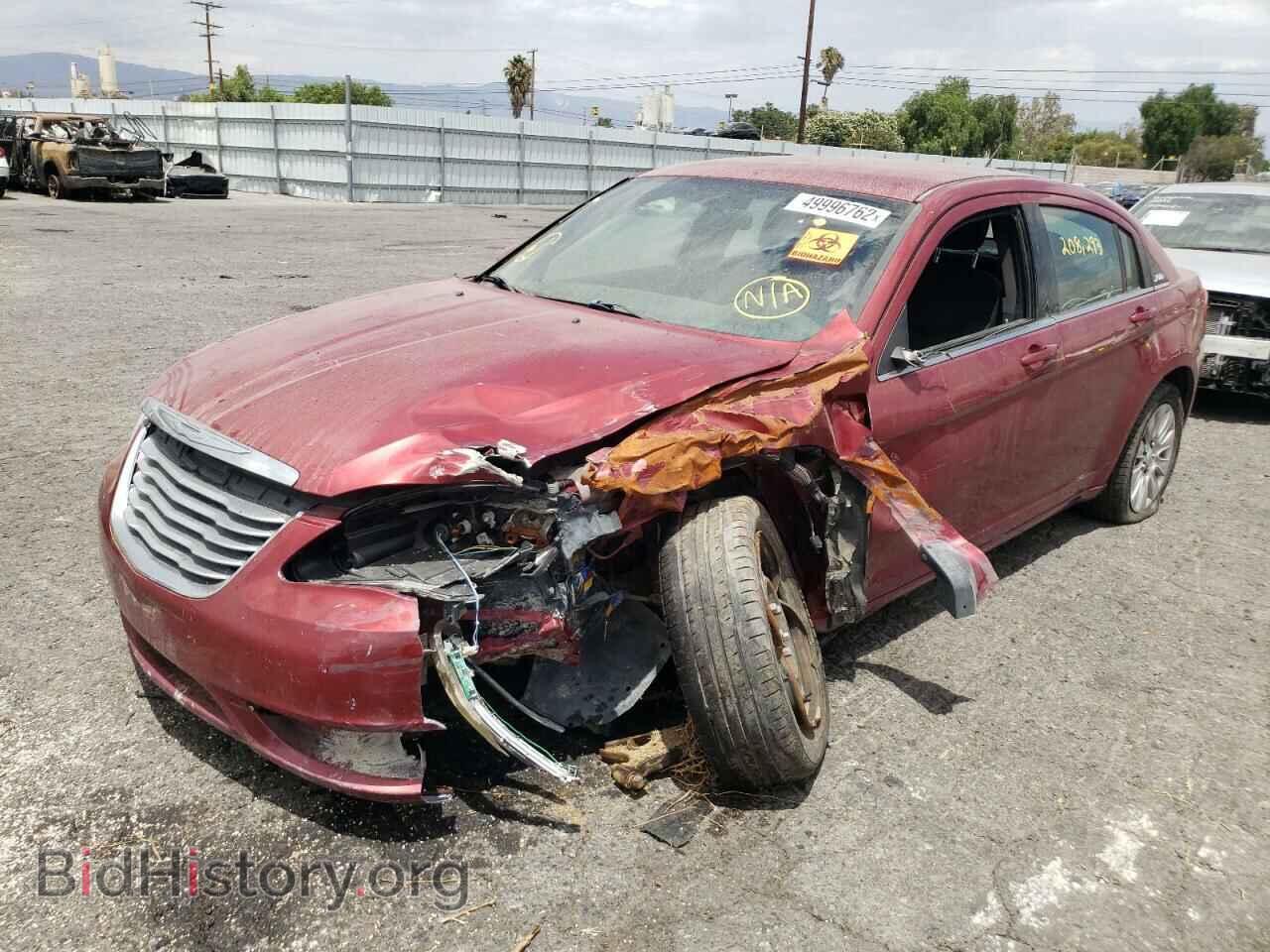2014 CHRYSLER 200 - VIN: 1C3CCBABXEN212936 - Фото 2