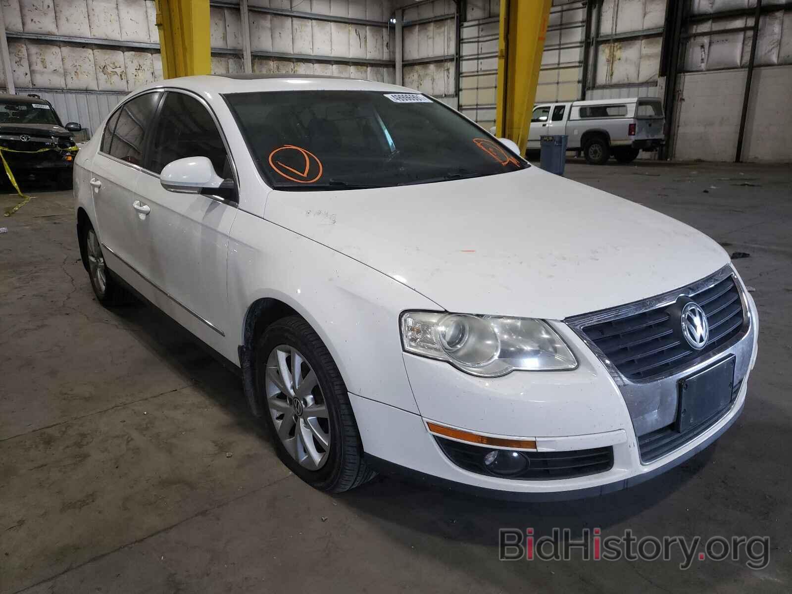 Photo WVWJK73C99P035377 - VOLKSWAGEN PASSAT 2009