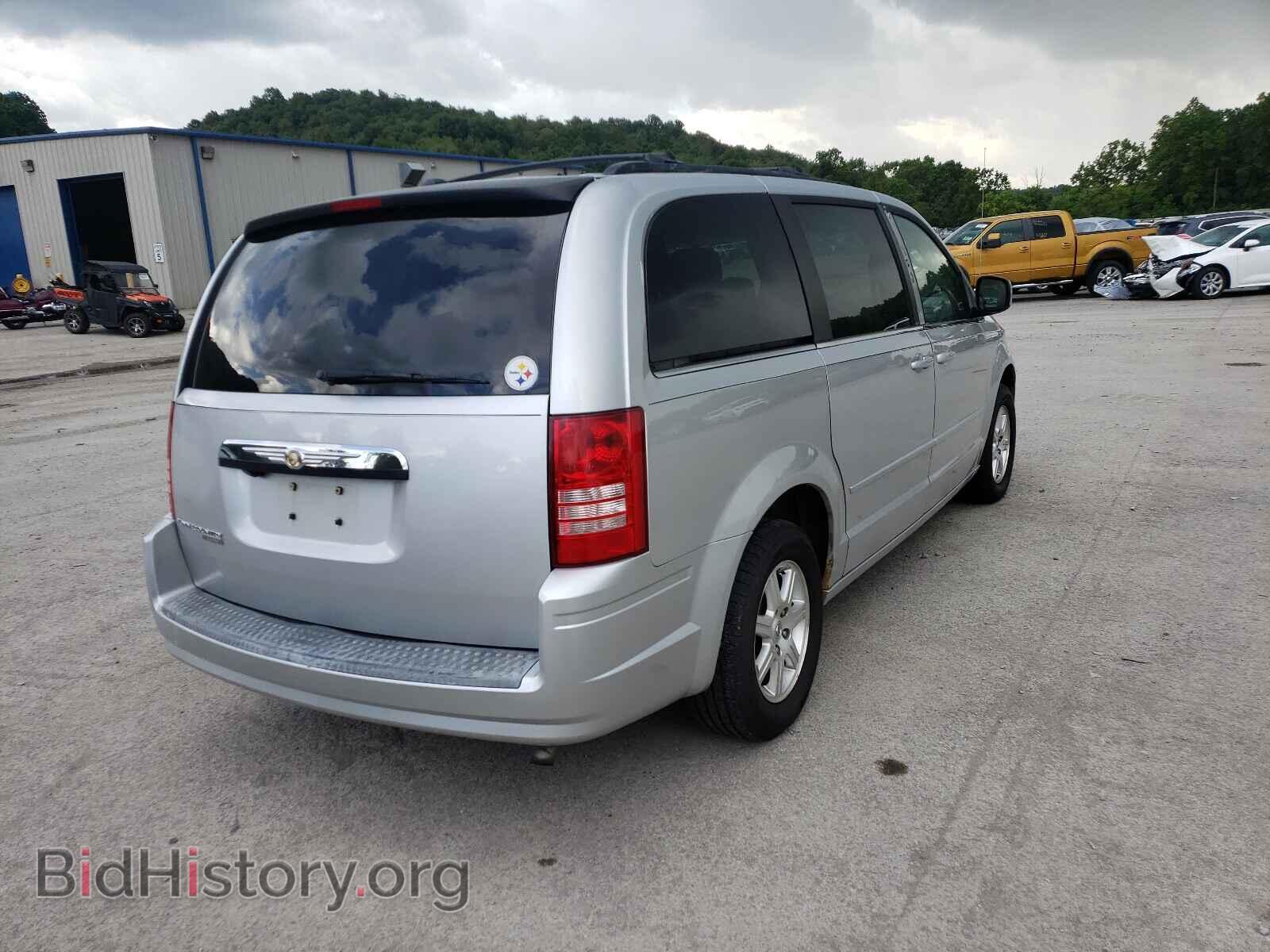 2008 CHRYSLER MINIVAN - VIN: 2A8HR54P38R118065 - Фото 4