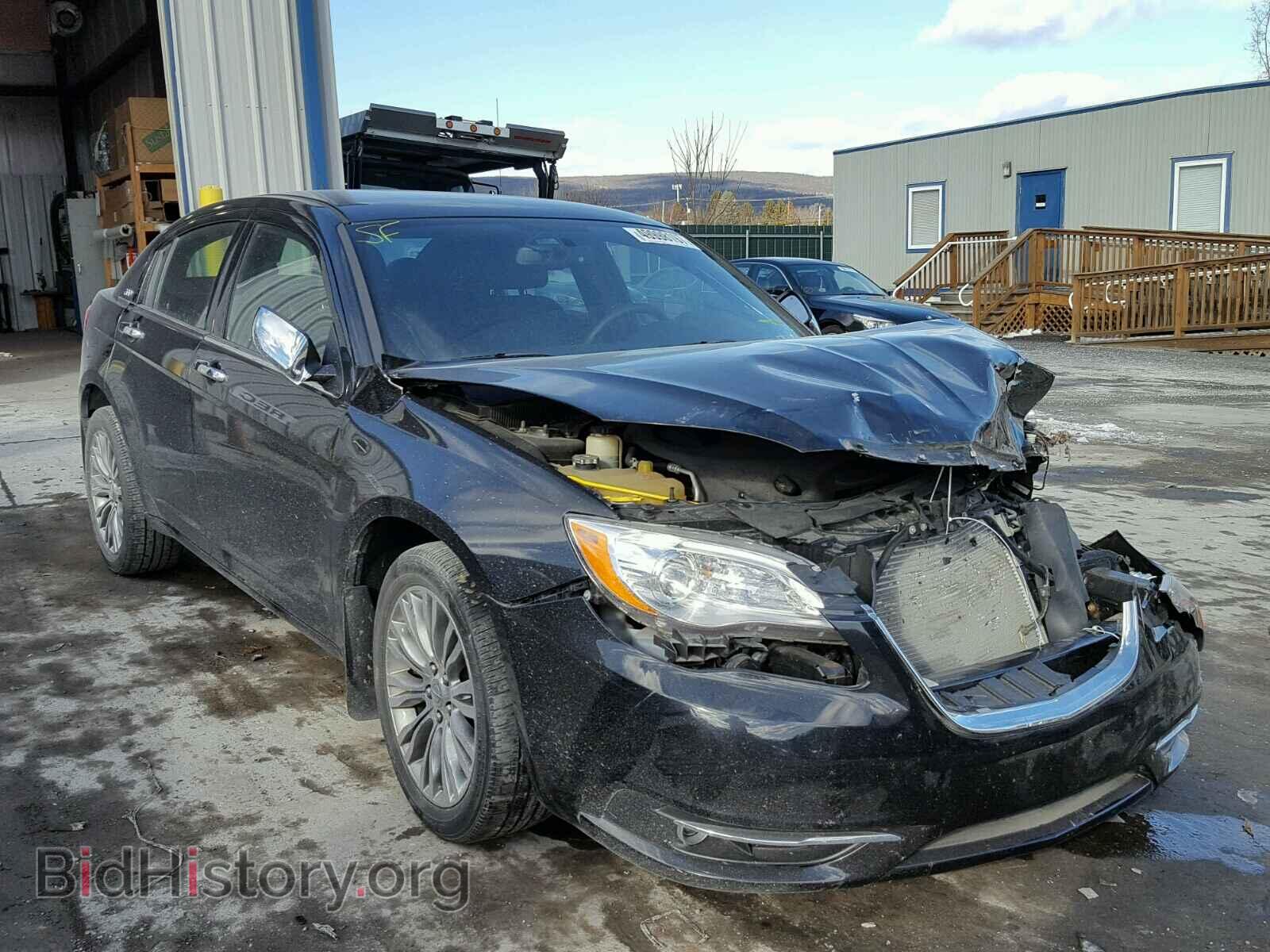 Photo 1C3BC2FG9BN520661 - CHRYSLER 200 2011