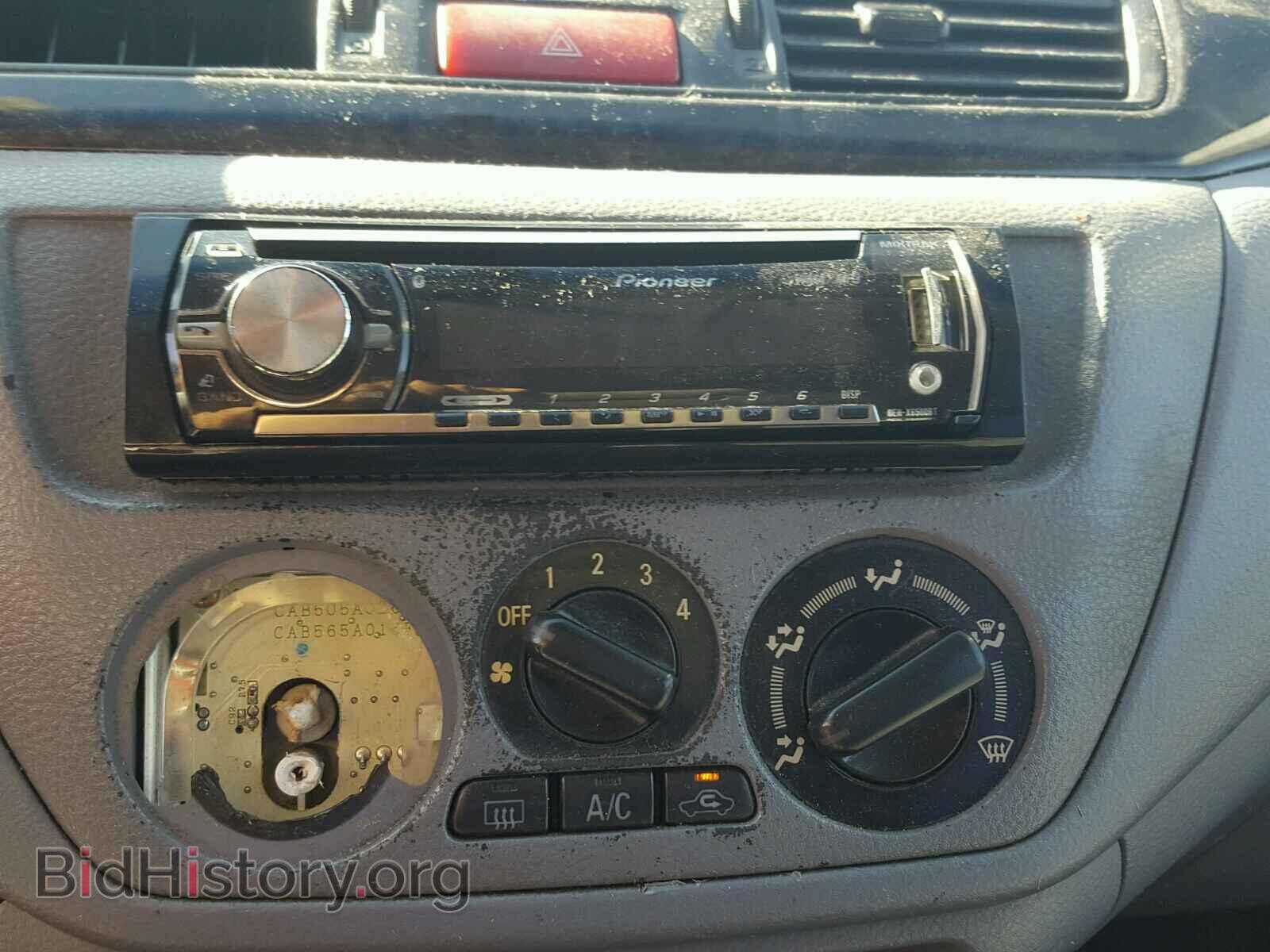 2002 MITSUBISHI LANCER - VIN: JA3AJ26EX2U044498 - Photo 9