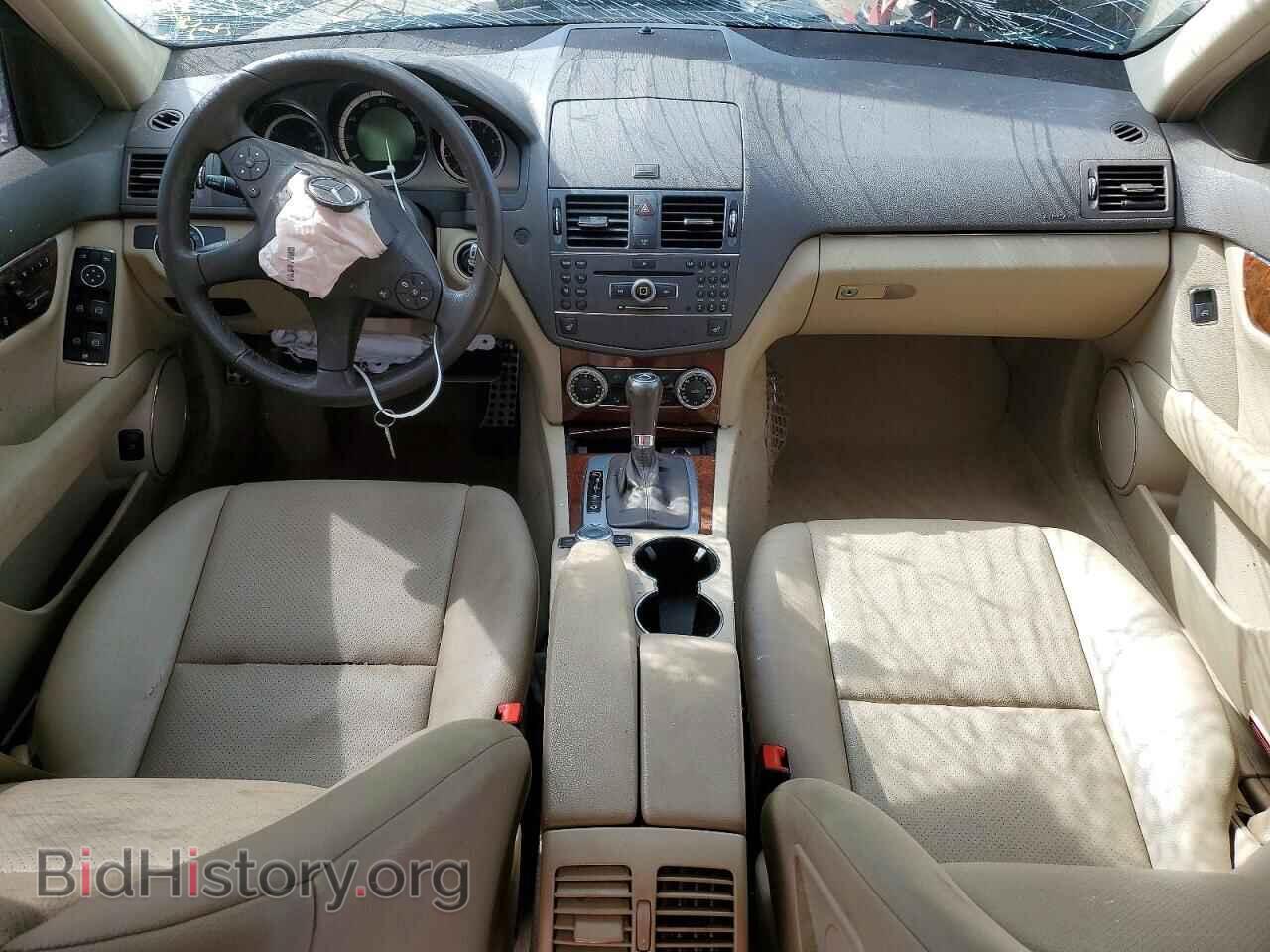 2010 MERCEDES-BENZ C-CLASS - VIN: WDDGF8BB0AR124833 - Фото 8