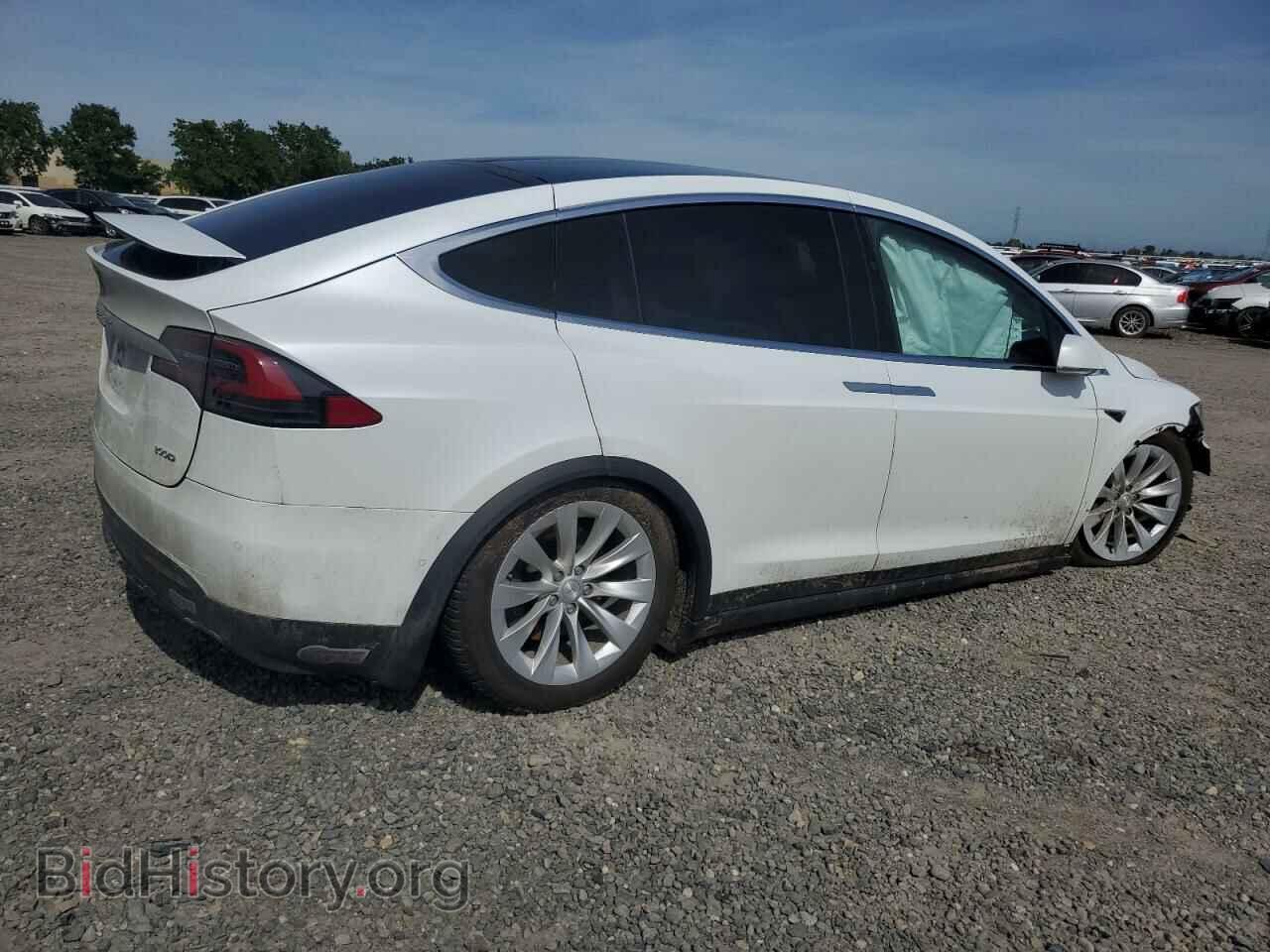 2018 TESLA MODEL X - VIN: 5YJXCAE28JF114563 - Photo 3