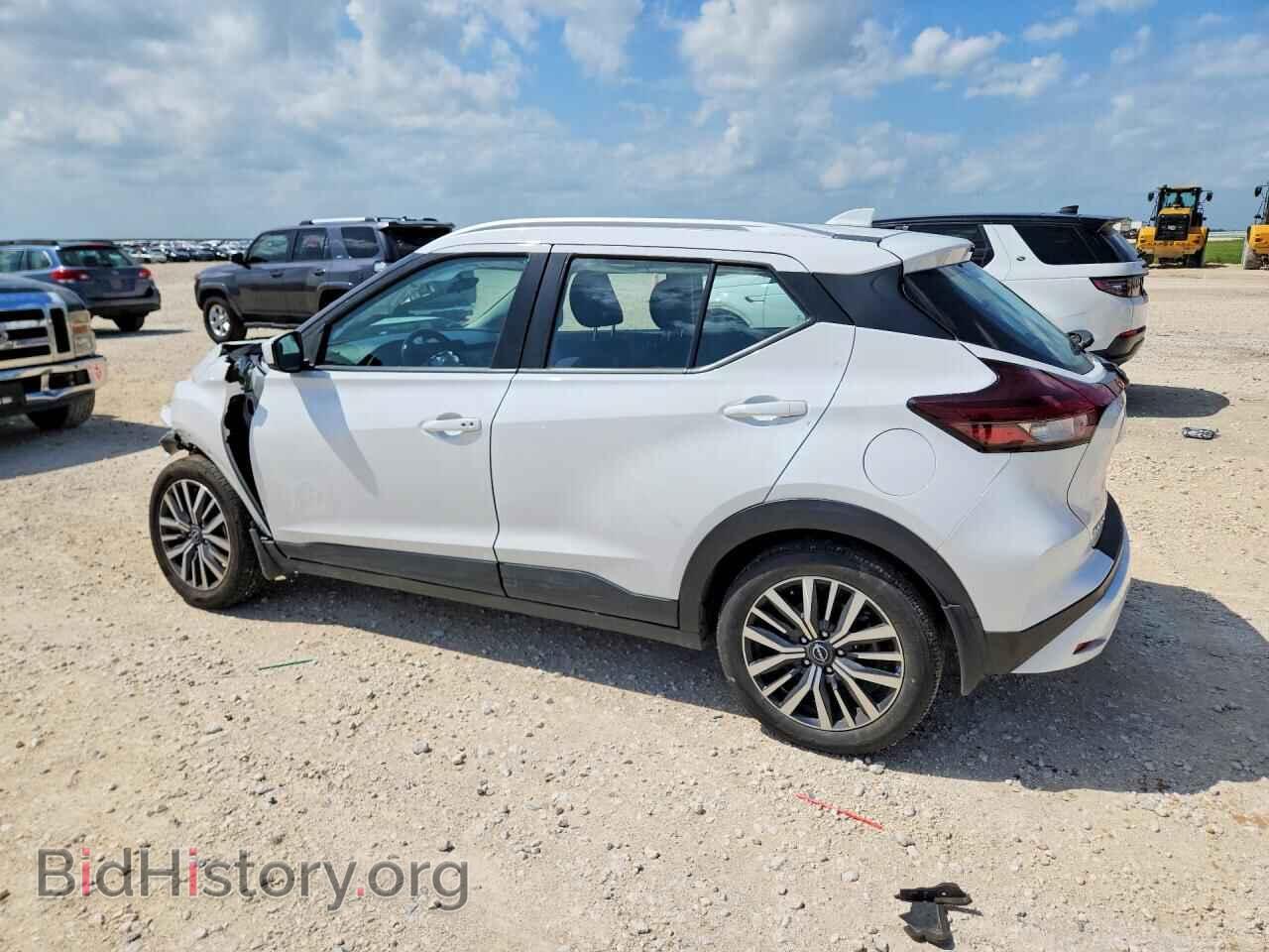 2023 NISSAN KICKS - VIN: 3N1CP5CV2PL508564 - Photo 2