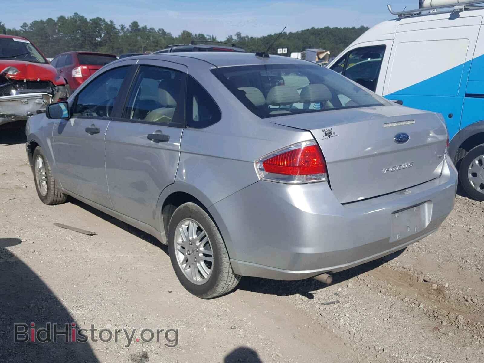 2011 FORD FOCUS - VIN: 1FAHP3FN8BW141018 - Photo 3