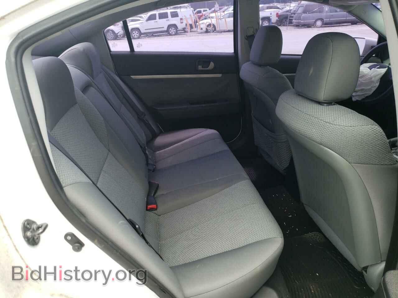 2010 MITSUBISHI GALANT - VIN: 4A32B2FF0AE015304 - Фото 6