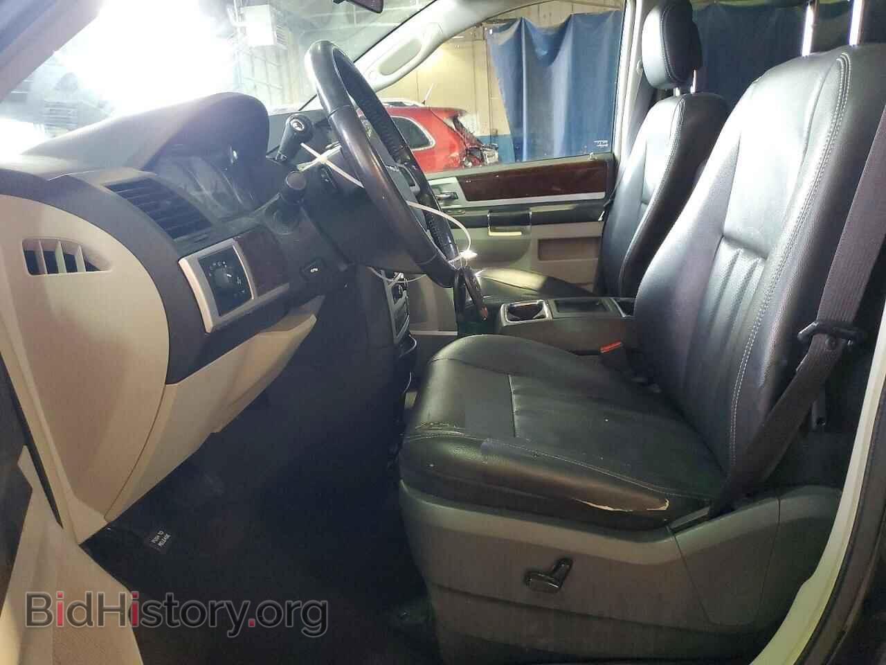 2010 CHRYSLER MINIVAN - VIN: 2A4RR8D16AR405151 - Photo 7