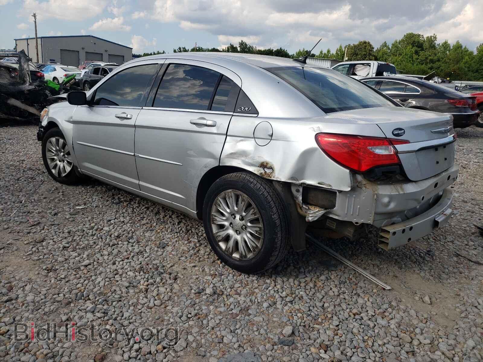 2012 CHRYSLER 200 - VIN: 1C3CCBAB8CN190562 - Фото 2